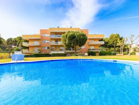 Appartement 6 pers. à Salou avec clim, parking et piscine : photo 1
