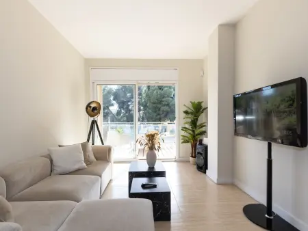 Appartement 6 pers. à Salou avec clim, parking et piscine : photo 7