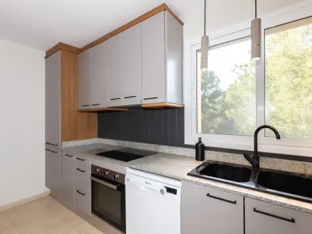 Appartement 6 pers. à Salou avec clim, parking et piscine : photo 16