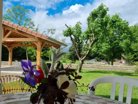 Gîte 4 pers. plain-pied, jardin clos et terrasse à Boisset-lès-Montrond : photo 18