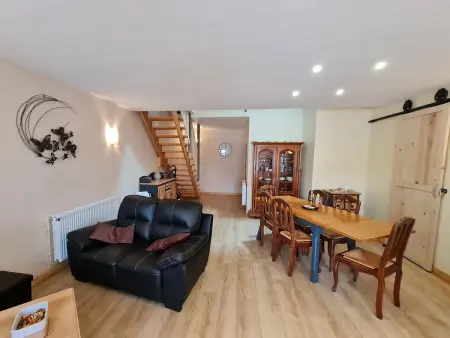 Location gite à Vacqueville, Gîte familial calme à Vacqueville, proche commerces et lac, adapté enfants et animaux acceptés