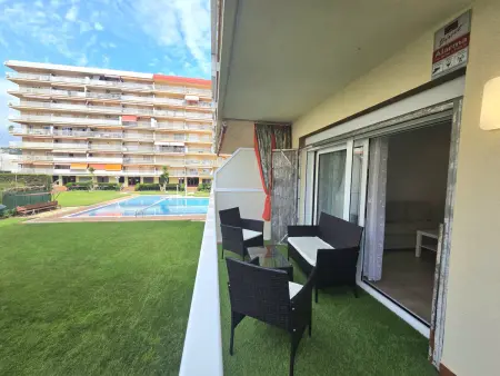 Location appartement à Malgrat de Mar, Appartement charmant avec piscine et Wi-Fi à 50m de la plage, Malgrat de Mar