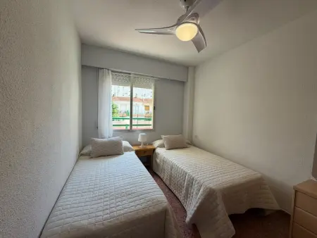 Appartement 2 chambres, clim et garage à 400m de la plage : photo 5