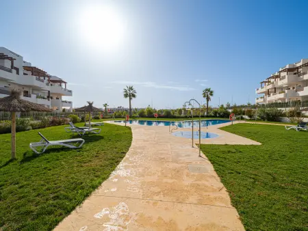 Appartement 70 m² à 500 m de la plage - 4 pers. : photo 4