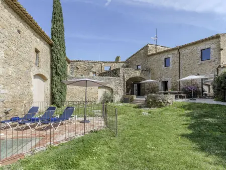 Mas Silvestre, gîte 6 chambres avec piscine : photo 1