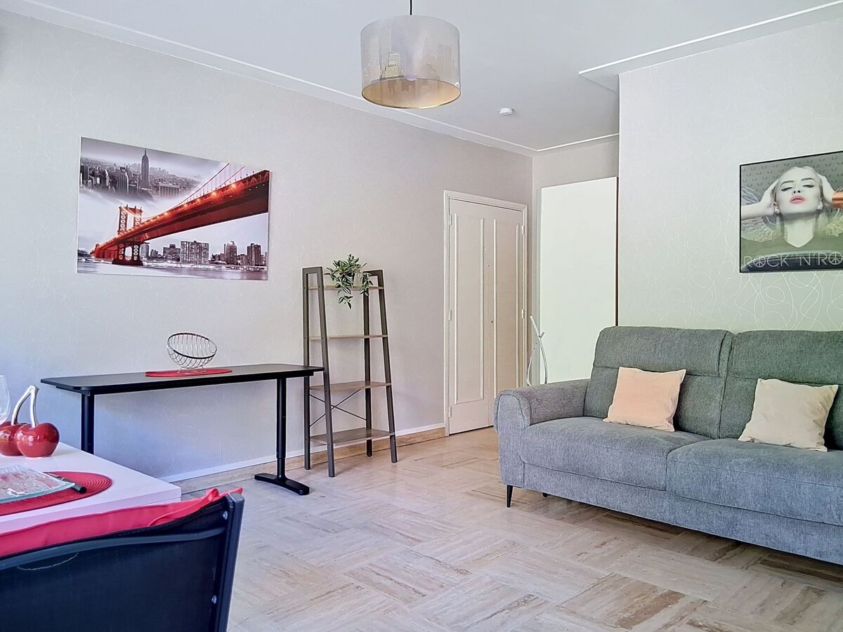 Studio 30 m² avec balcon et piscine à Villeneuve-Loubet - Photo 3
