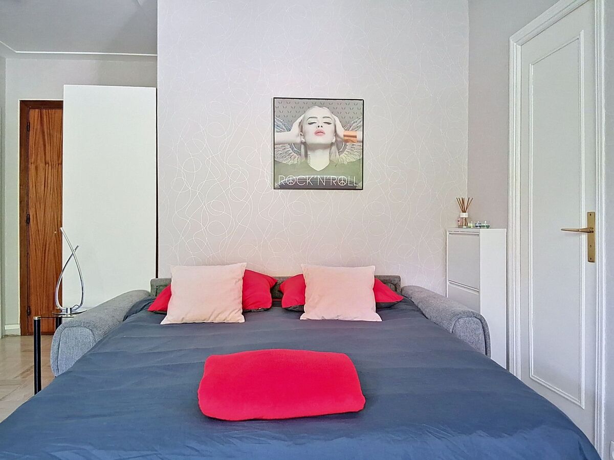 Studio 30 m² avec balcon et piscine à Villeneuve-Loubet - Photo 4