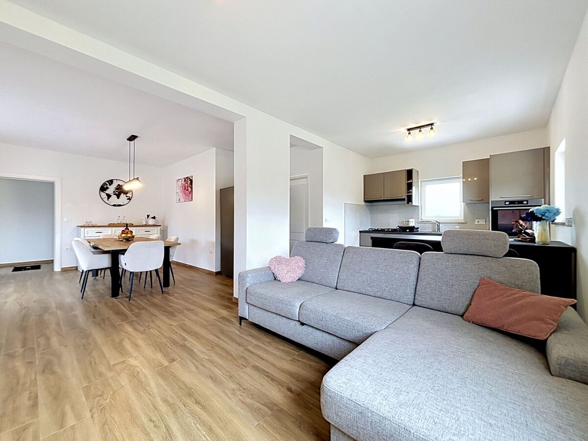 Maison Melani à Žminj : 3 chambres, 3000 m² de terrain - Photo 6