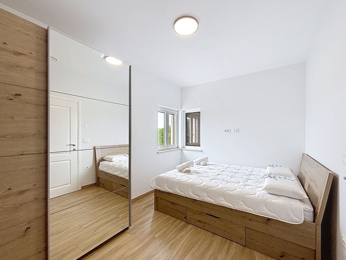 Maison Melani à Žminj : 3 chambres, 3000 m² de terrain - Photo 28