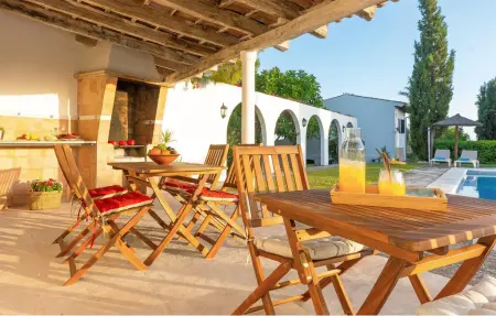Maison Petunia Santa Margalida avec piscine et vue mer : photo 5