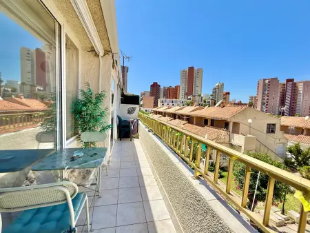 Location appartement à Benidorm, Appartement moderne avec parking, vue jardin - 5 pers.