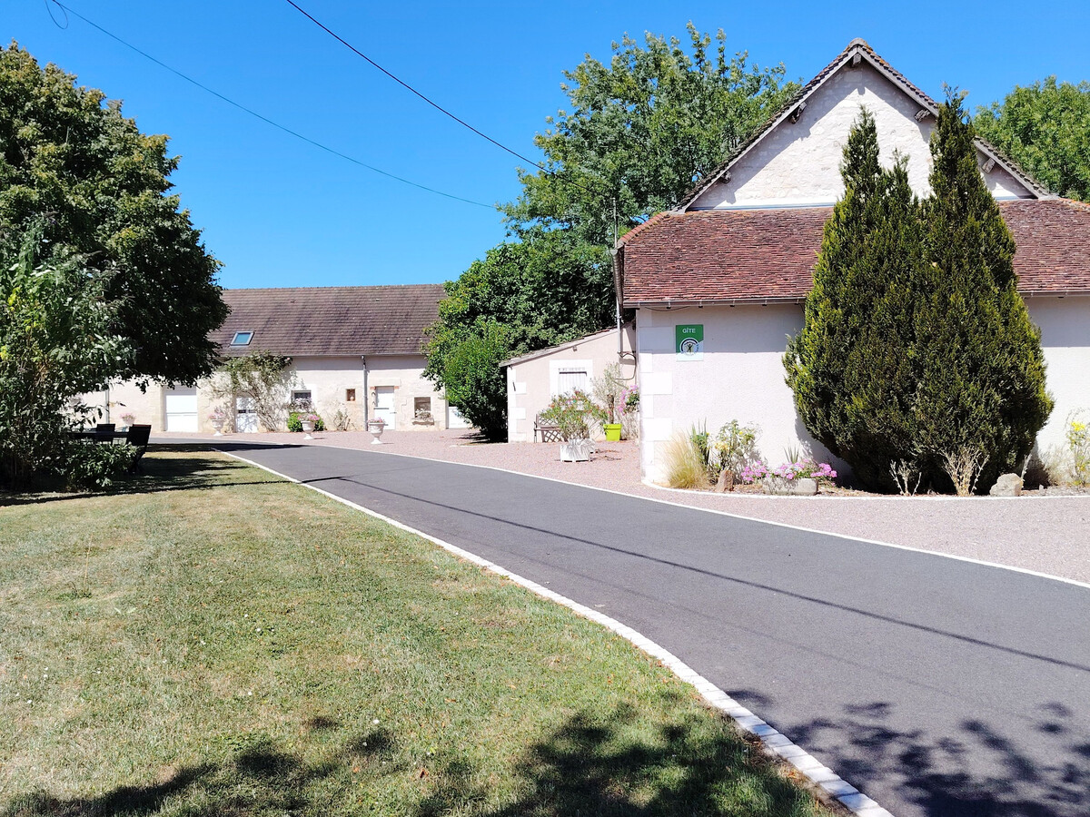 Gîte ancienne ferme 6 pers. - Vue panoramique Berry - Photo 18