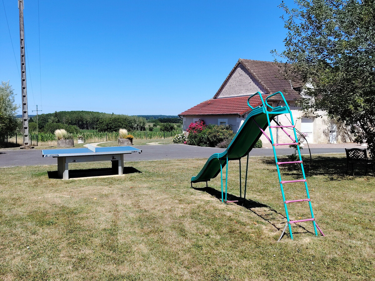 Gîte ancienne ferme avec vue panoramique, parc enfants - Photo 25