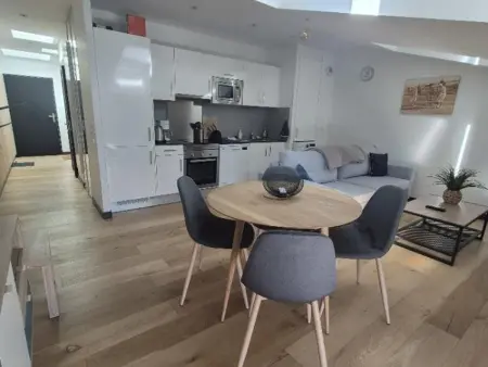 Appartement 3e étage, parking, à 100 m du port : photo 7