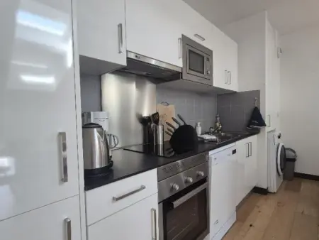 Appartement 3e étage, parking, à 100 m du port : photo 10