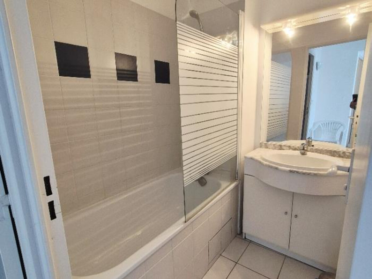 Appartement 4 pers. vue mer à 50 m de la plage - Photo 13