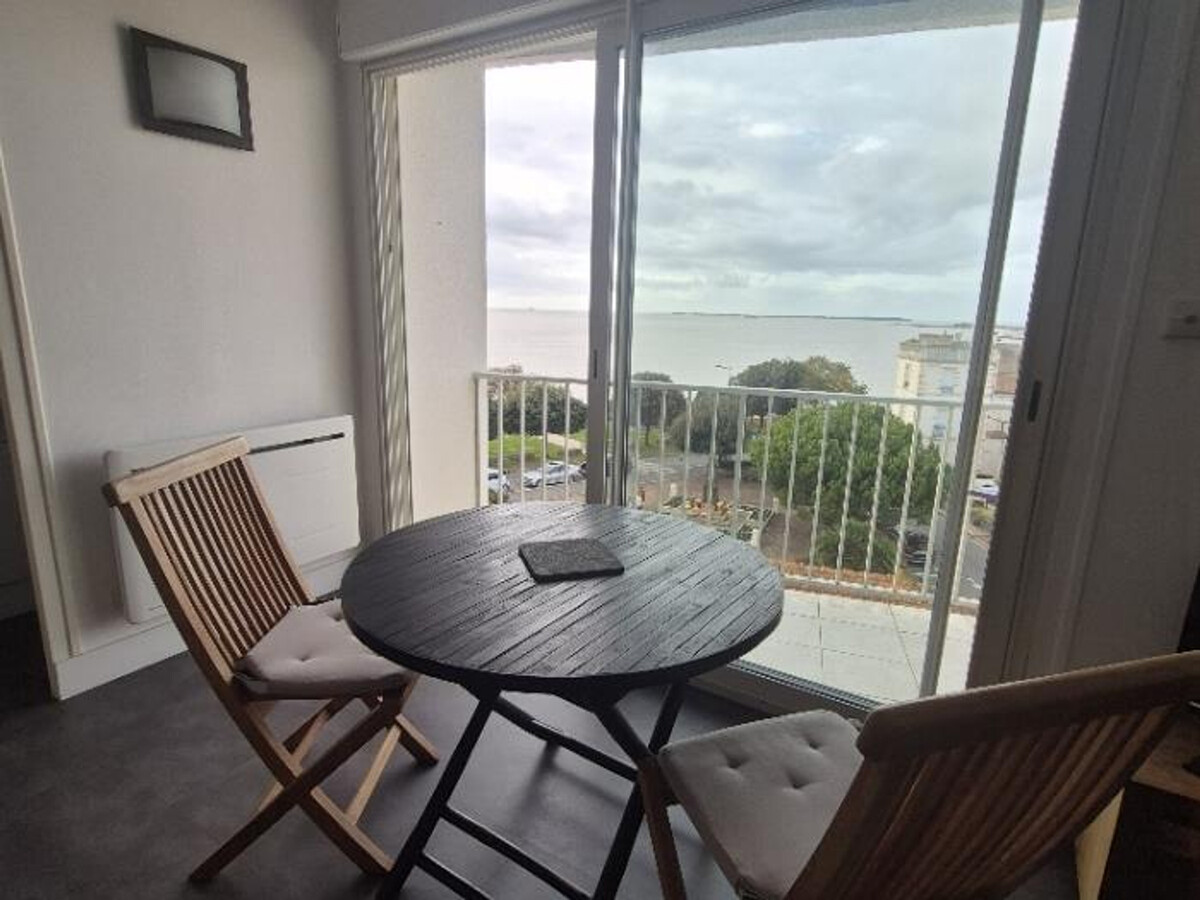 T2 vue mer à Fouras, balcon sud-ouest, 4e étage - Photo 6