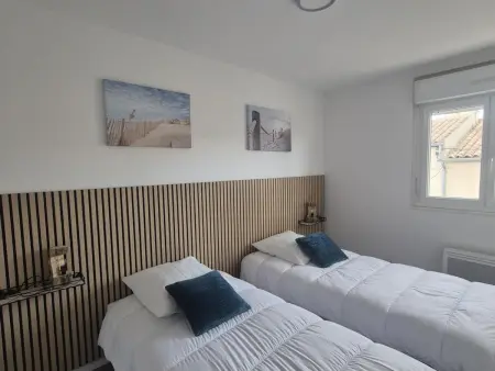 Maison rénovée 4 pers. à 350 m du Fort Lupin : photo 25