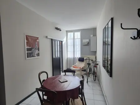 Appartement 2** Pet-Friendly à Rochefort, 18 min thermes : photo 5