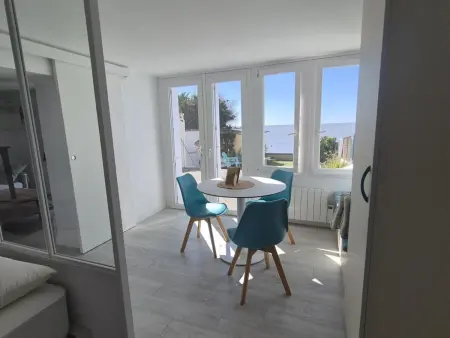 Appartement front de mer, accès plage direct à Fouras - Photo 2
