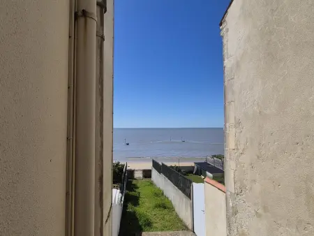 Appartement front de mer, accès plage direct à Fouras - Photo 17