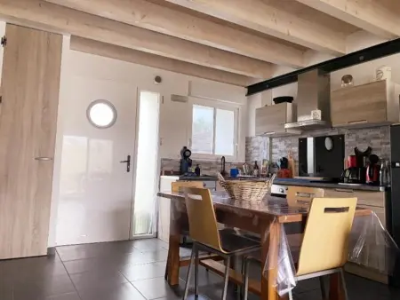Maison en pierre, centre bourg, 6 pers. - Fouras 8 min : photo 3