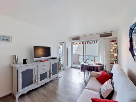 Appartement Port Soleil à 300 m de la plage : photo 3