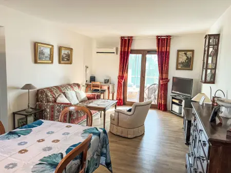Appartement Colibri 3 pièces avec véranda à Fréjus : photo 4