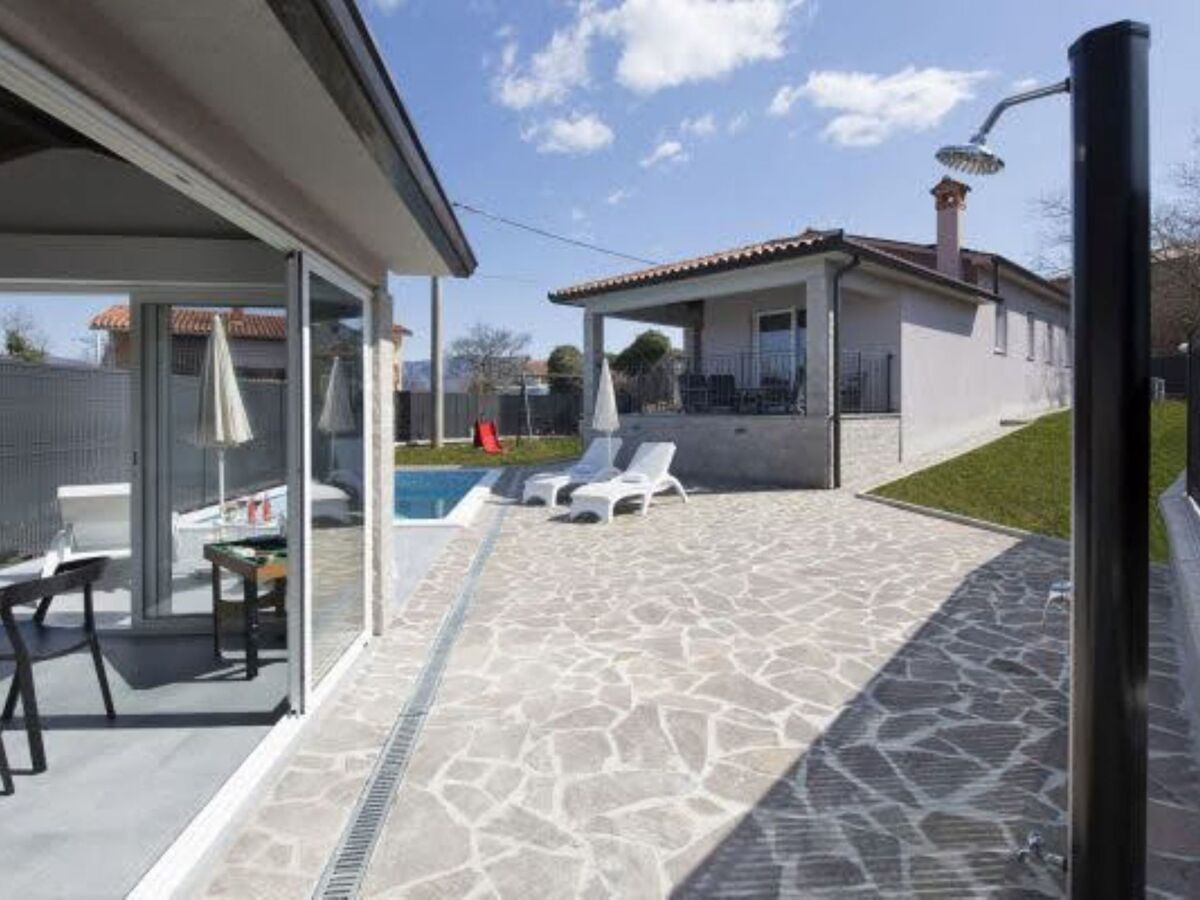 Maison Šimuni avec piscine chauffée à Labin - Photo 6
