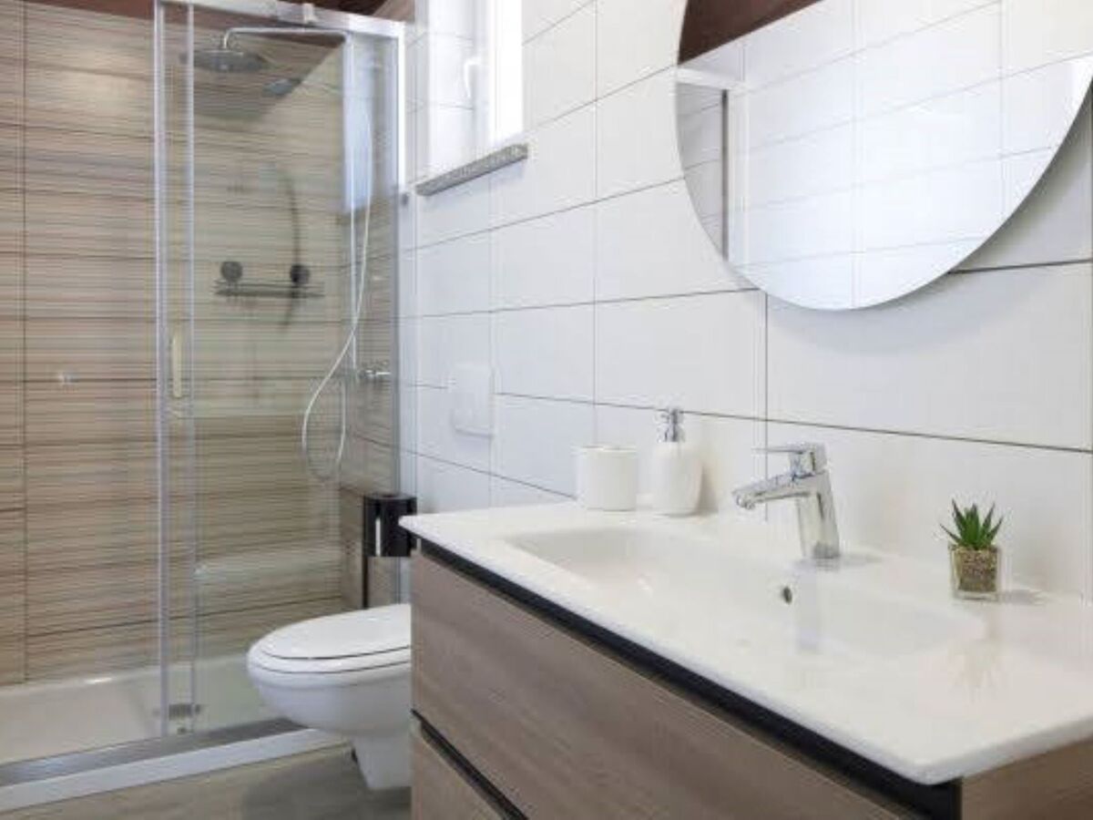 Maison Šimuni avec piscine chauffée à Labin - Photo 25