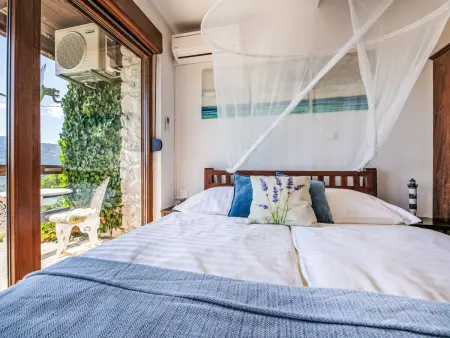Villa Lavanda – 8 pers., piscine chauffée et vue mer : photo 17