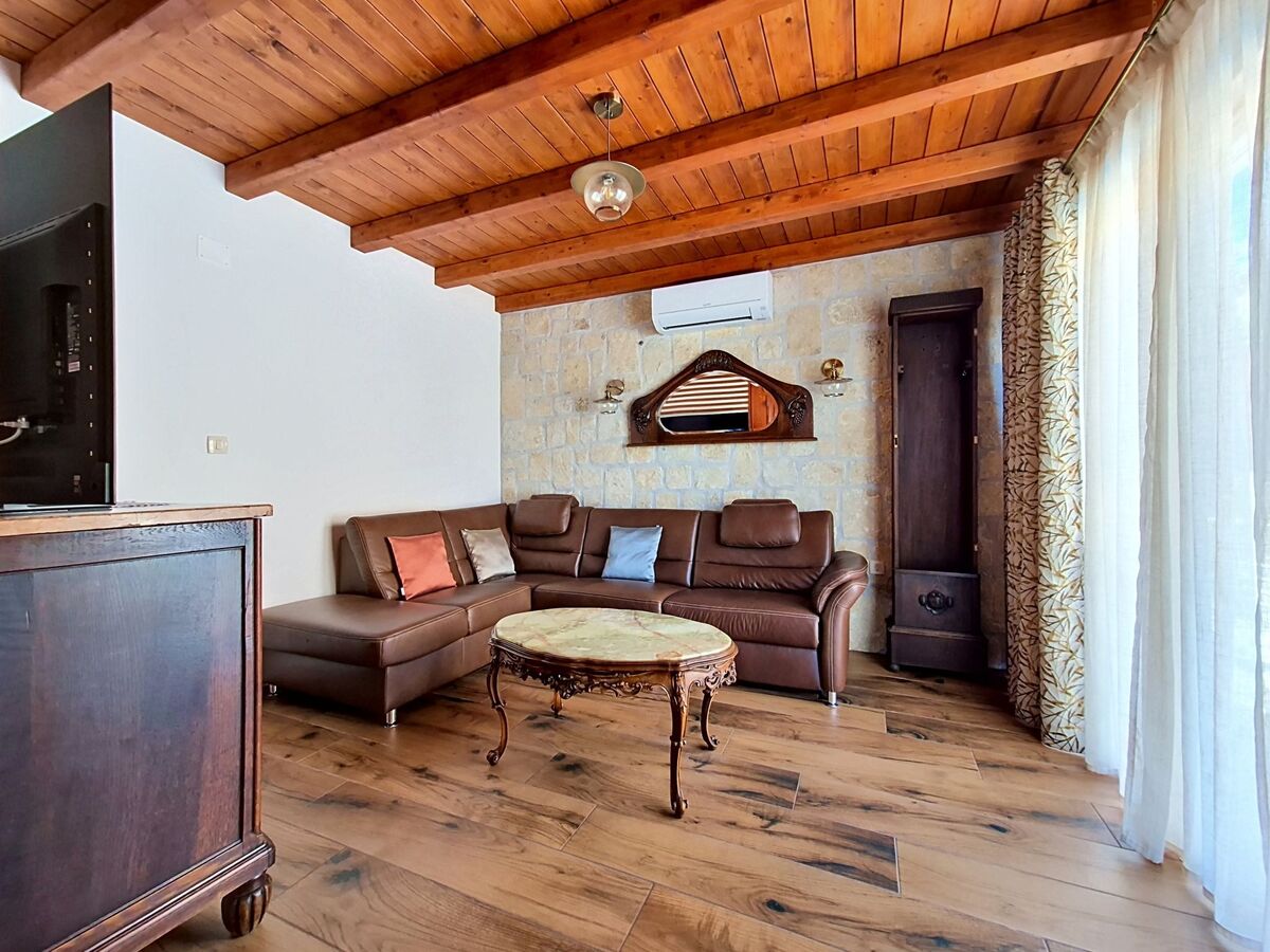 Castel Venier, maison avec piscine privée à Ražanac - Photo 4