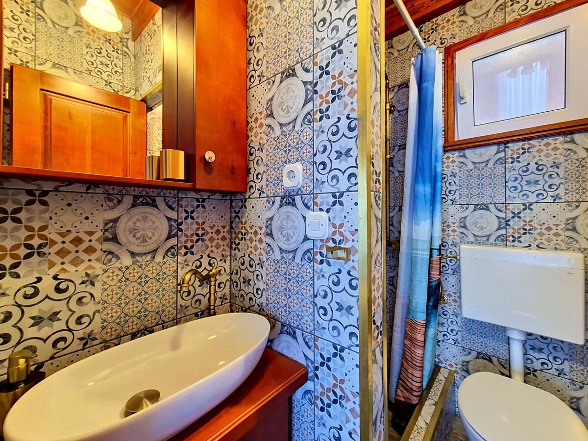 Castel Venier, maison avec piscine privée à Ražanac - Photo 16