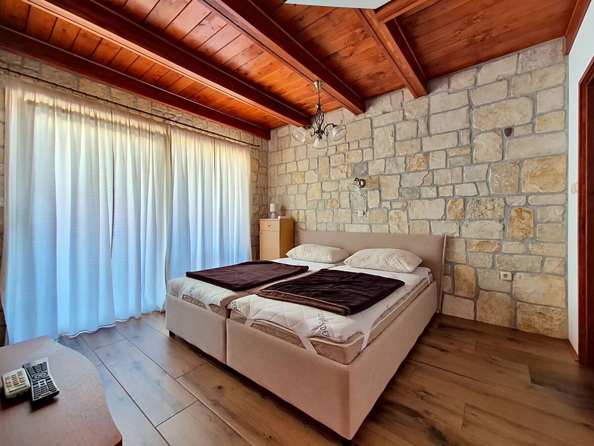 Castel Venier, maison avec piscine privée à Ražanac - Photo 20