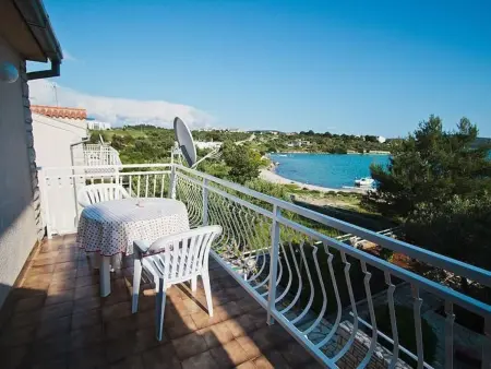direkt am Meer und Strand, mit großem Garten und Terrasse, hervorragend für Fam : photo 2