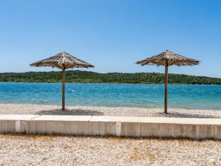 direkt am Meer und Strand, mit großem Garten und Terrasse, hervorragend für Fam : photo 21