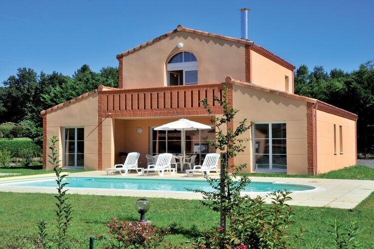 Villa 8 personnes avec piscine intérieure à Mazamet - Photo 1