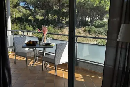 Location gite à Saint Cyprien, Appartement en bord de mer pour 2 personnes
