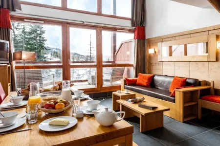 Location appartement à Bourg Saint Maurice, Retraite en appartement avec vue panoramique sur la montagne pour 4 personnes