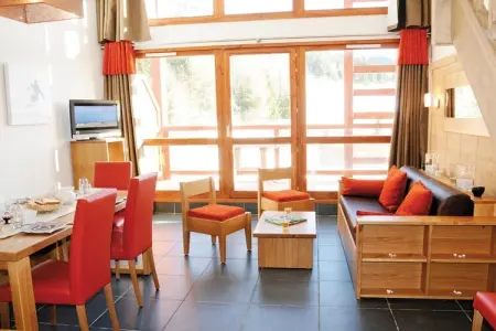 Location appartement à Bourg Saint Maurice, Gîte familial en duplex alpin