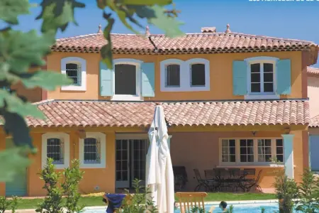 Location maison à Fayence, Chalet pour 4 personnes en Provence