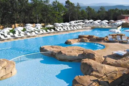 Maison 4 personnes Fayence avec piscine et équipements : photo 2