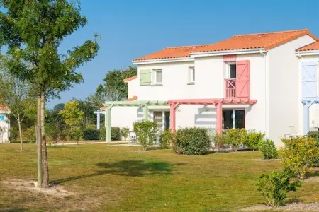 Le Village de la Mer Maisonette with Alcove (6 Adults) OTA, Sanctuaire côtier en Vendée - Photo 5