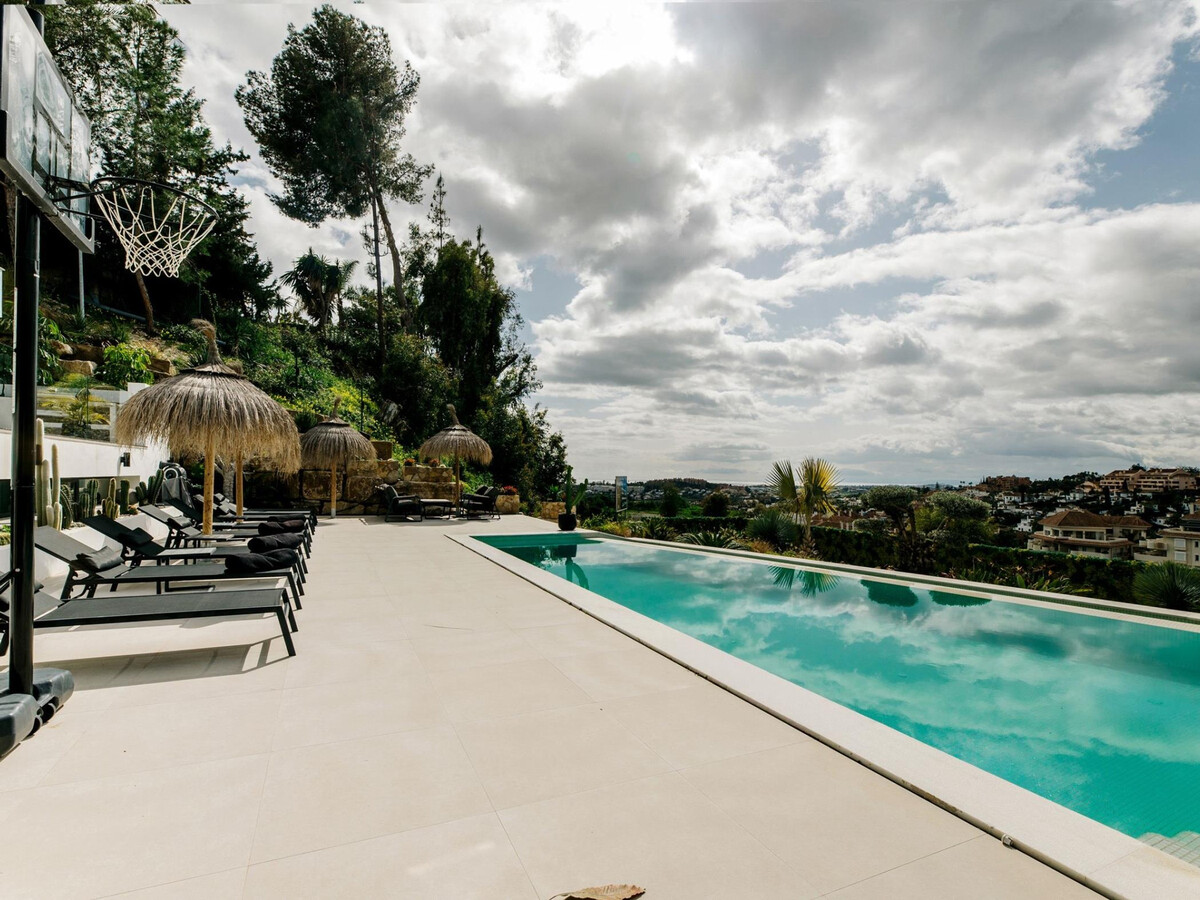 Villa moderne Marbella, piscine chauffée, vue panoramique mer - Photo 7