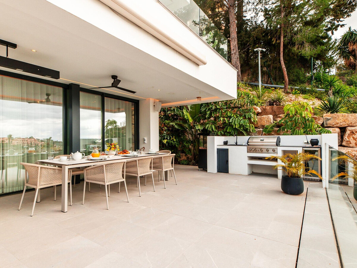 Villa moderne Marbella, piscine chauffée, vue panoramique mer - Photo 14