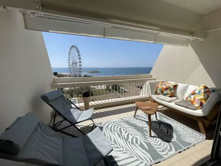 Appartement 2 pièces vue mer panoramique, 80 m de plage : photo 1