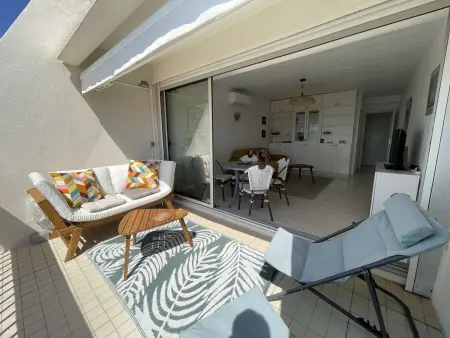 Appartement 2 pièces vue mer panoramique, 80 m de plage : photo 4