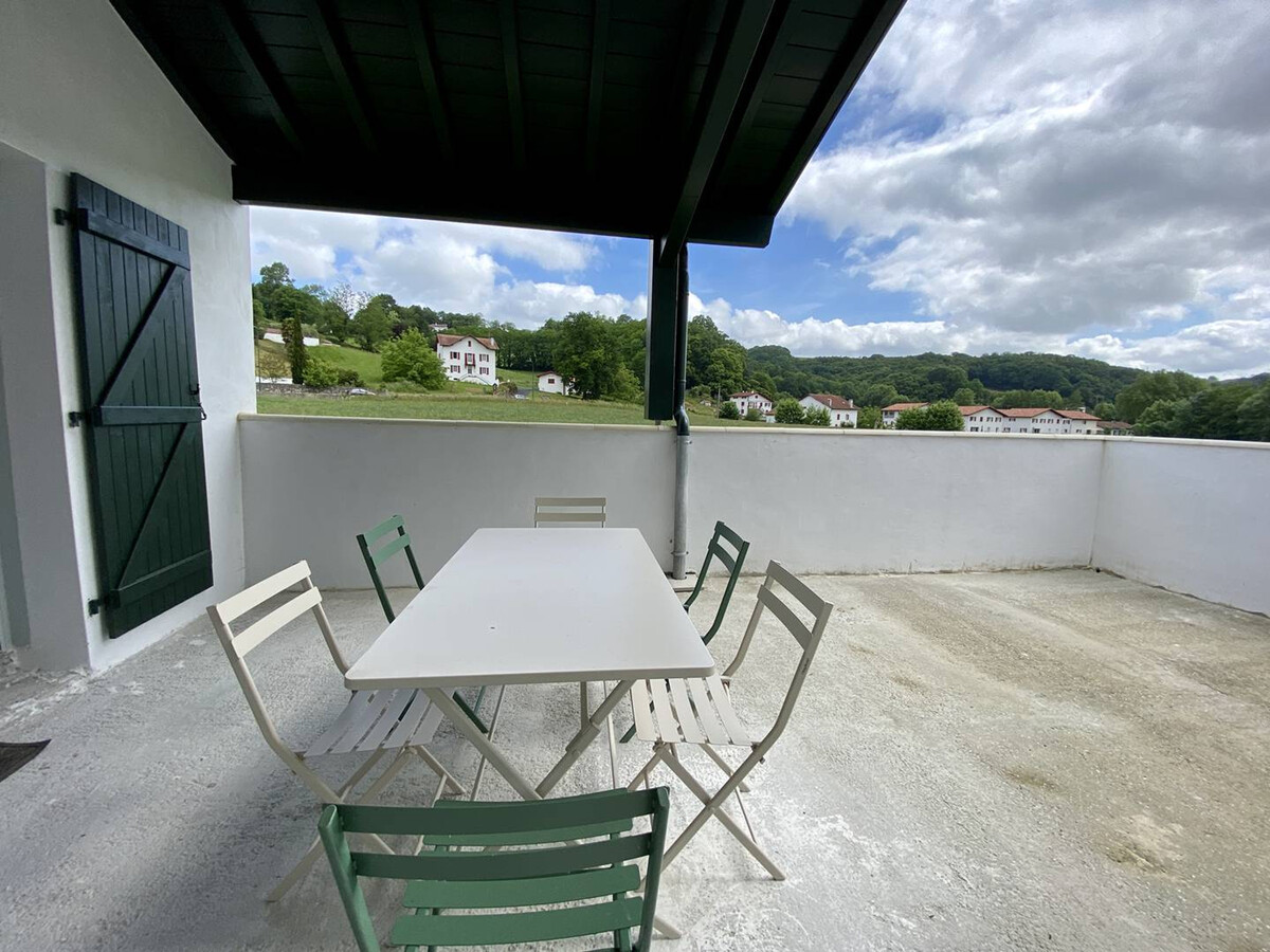 Appartement mitoyen rénové au centre de Louhossoa - Photo 15