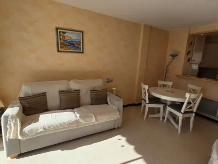 Appartement 2 pièces climatisé, terrasse vue mer à Sainte-Maxime : photo 7