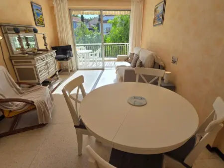 Appartement 2 pièces climatisé, terrasse vue mer à Sainte-Maxime : photo 10